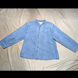 J. Jill Western Style Women’s Light Blue Denim Button-Down Shirt Small